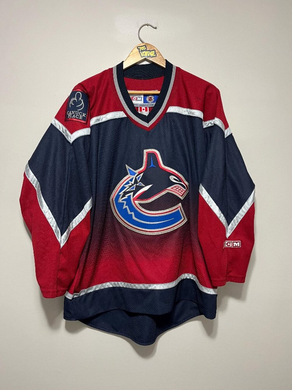 Vintage Vancouver Canucks Orca Gradient Alternate NHL CCM Jersey